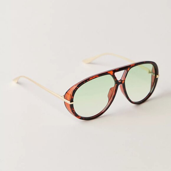 Sunday Afternoon Aviator Sunglasses - Picture 3 of 5